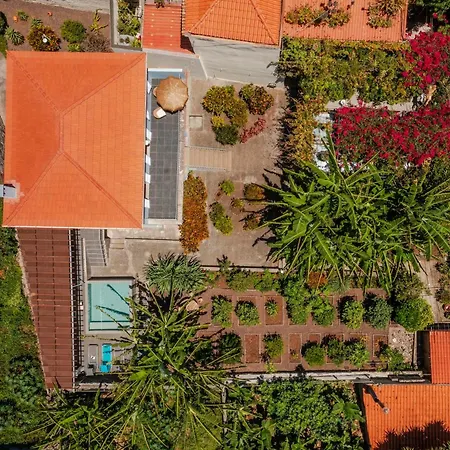 Villa Quebra Costas By An Island *